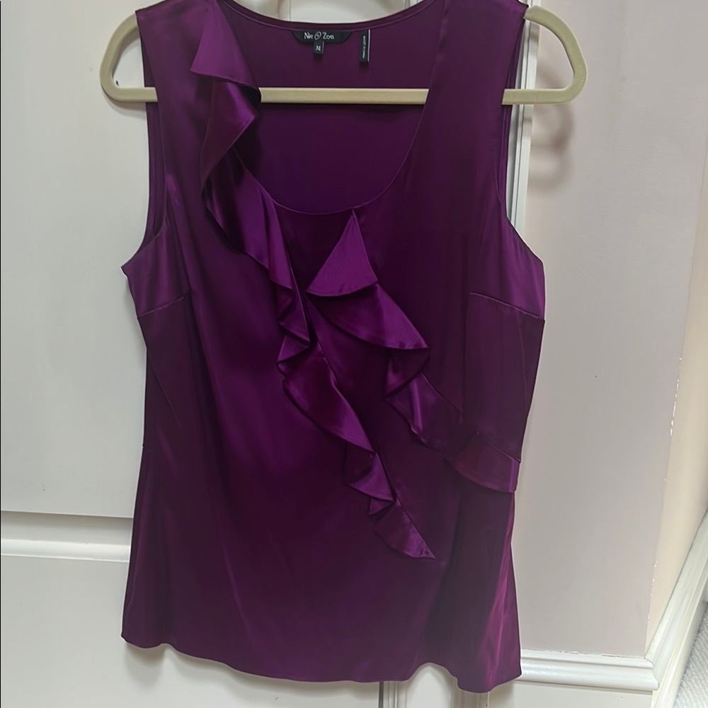 Nic and Zoe Purple Ruffle Sleeveless Top